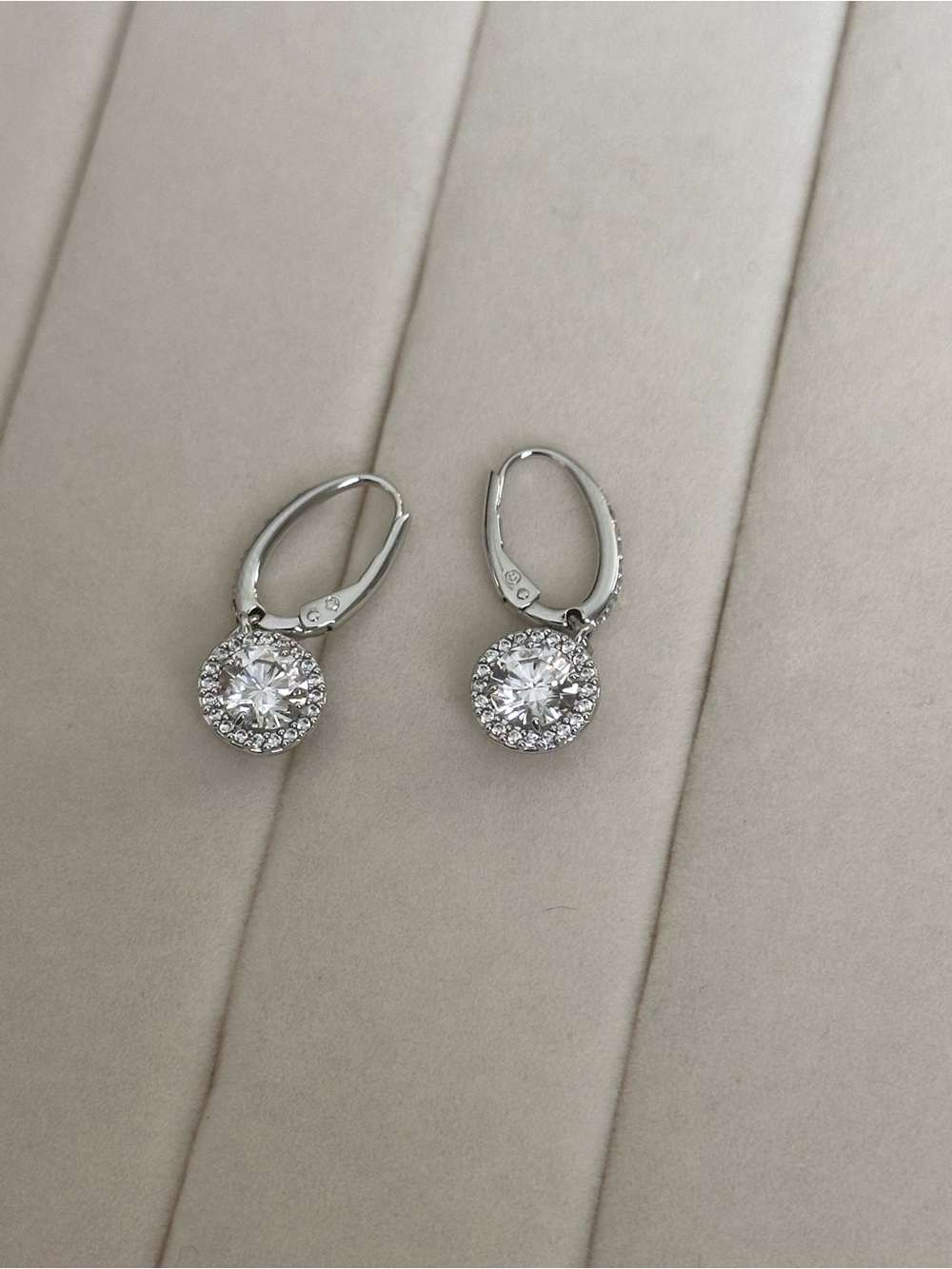 Authentic Swarovski Crystal Drop Hoop Earrings Rhodium Plated - Picture 4 of 8